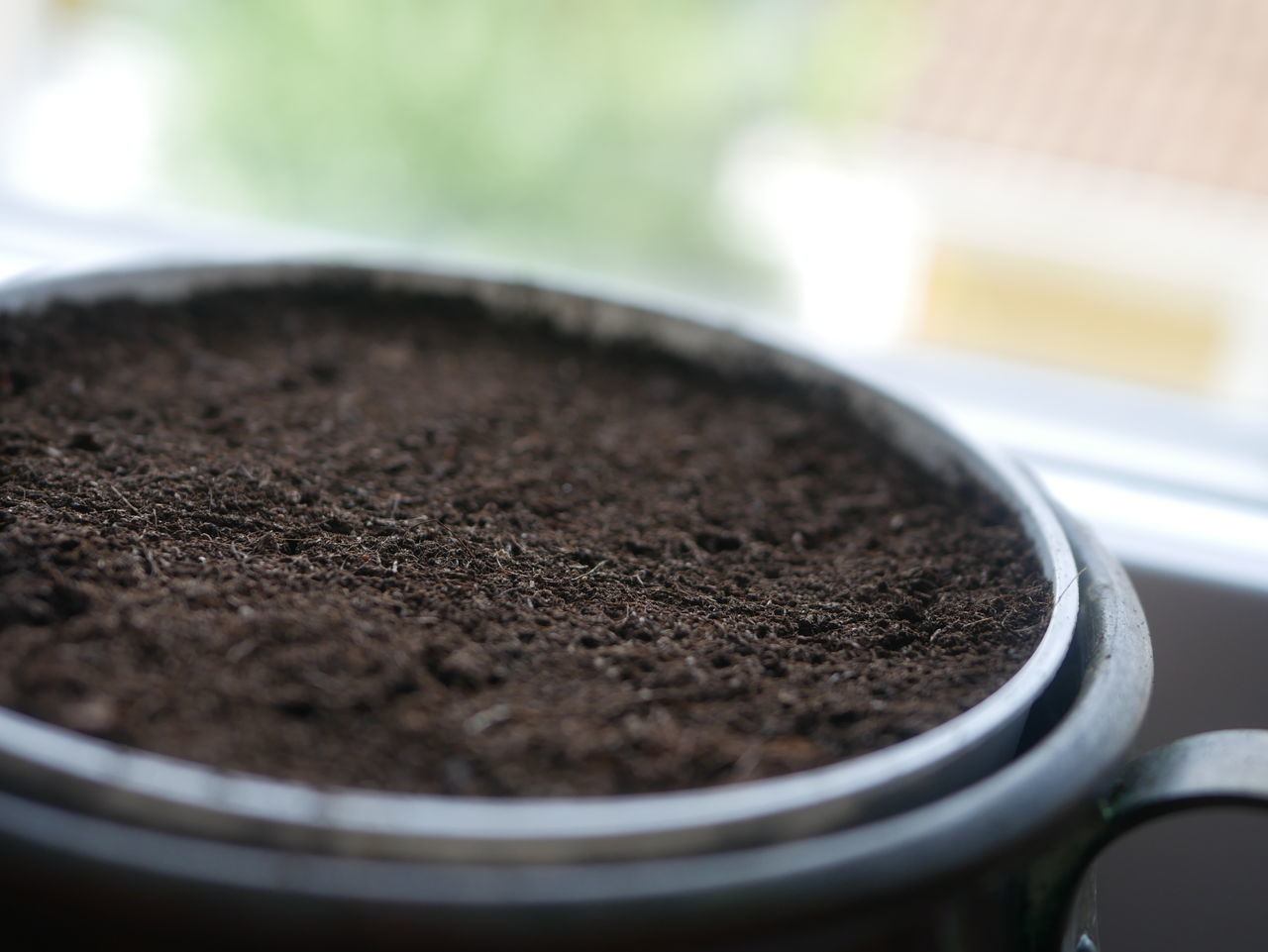 HIGH ANGLE VIEW OF COFFEE