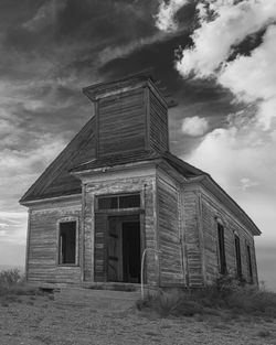 Abandoned built structure against sky