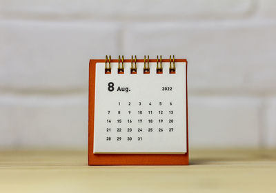 Desk calendar