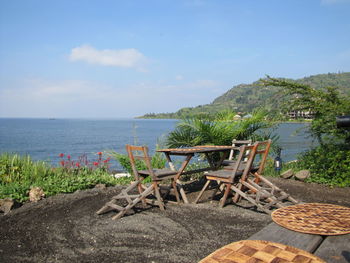 Chairs and table at lake kivu, ruanda
