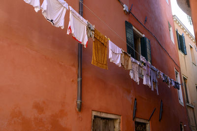 Drying laundry in venice.