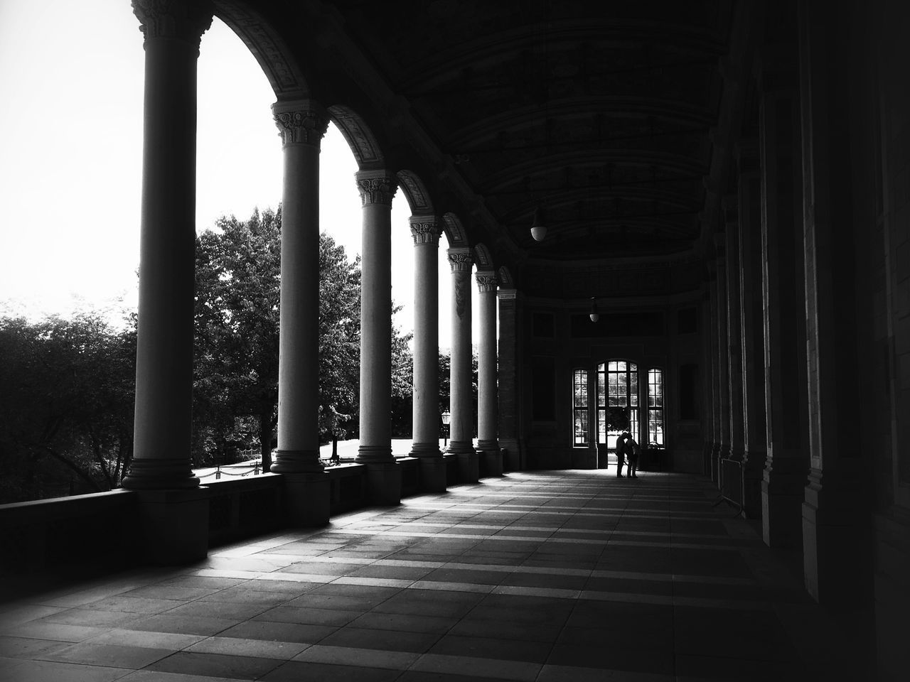 CORRIDOR OF ARCHWAY