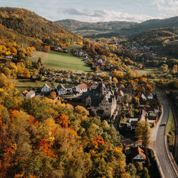 Autumn in the valley 