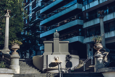 La isla , recoleta, barrio exclusivo de buenos aires.