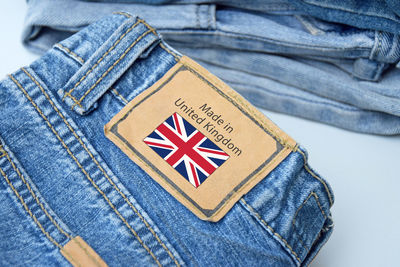 jeans