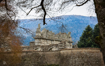 View of cathedral against sky