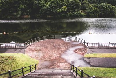 Observation point by lake at park