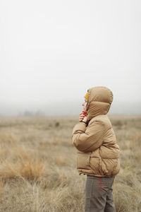 Outdoor portrait of a young woman.