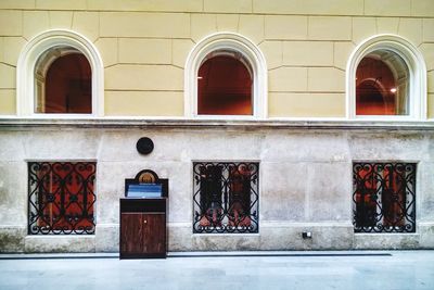 Wimdows and doors inside a courtyard 