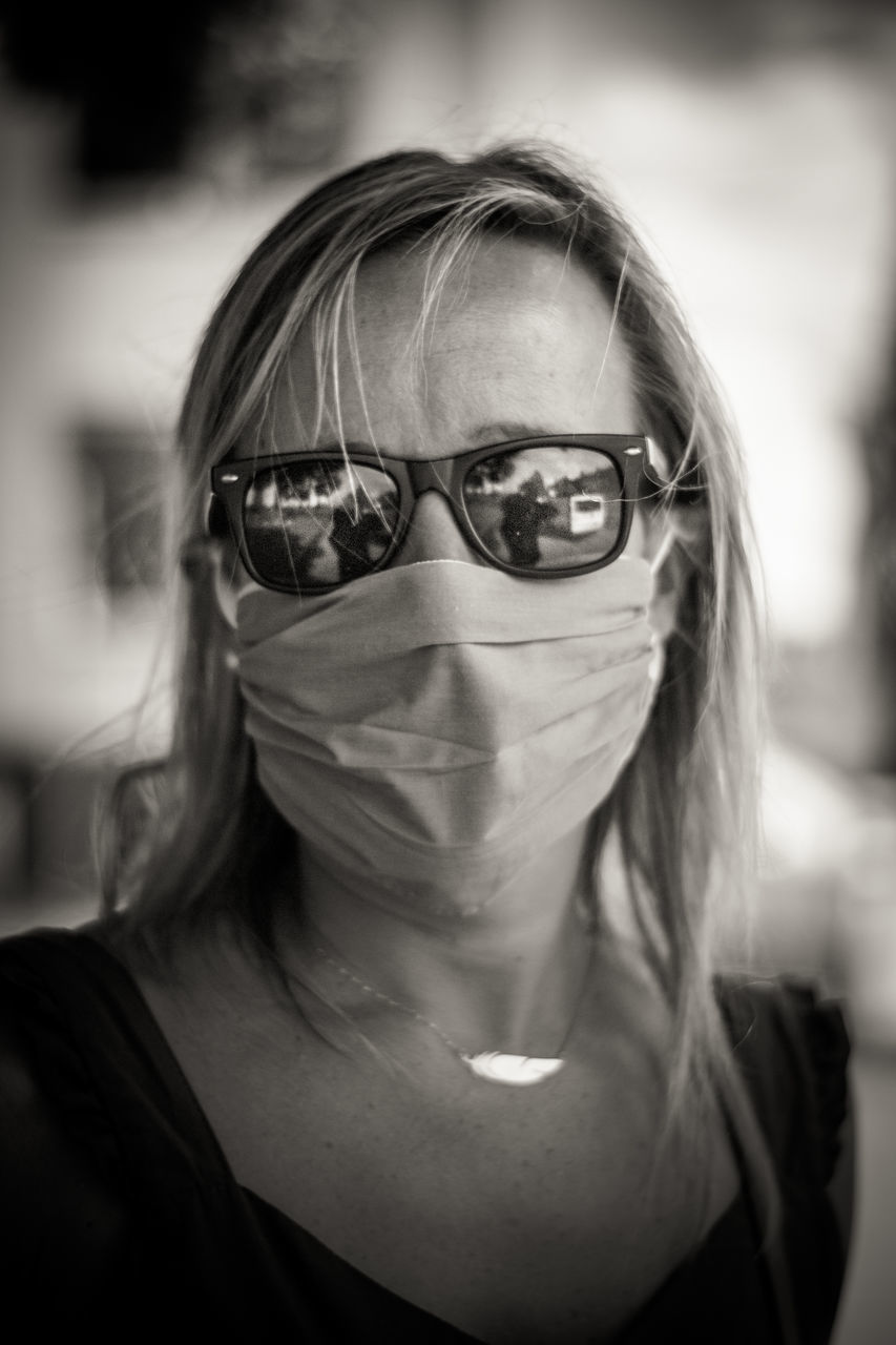 black, white, glasses, vision care, portrait, one person, eyewear, black and white, monochrome, adult, portrait photography, sunglasses, headshot, women, monochrome photography, looking at camera, front view, darkness, human face, eyeglasses, female, focus on foreground, goggles, close-up, young adult, human eye, human head