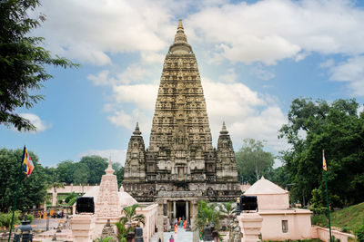 Mahabodhi temple, bodh gaya, india. buddha attained enlightenment here, gaya, india