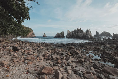 Scenic view of sea against sky