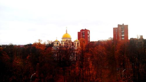 Building with trees in background