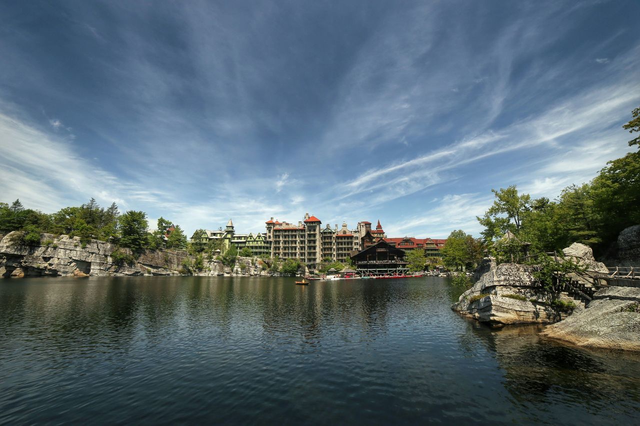 water, building exterior, architecture, built structure, sky, waterfront, tree, cloud - sky, reflection, river, cloud, house, nautical vessel, residential building, lake, cloudy, residential structure, rippled, nature, day