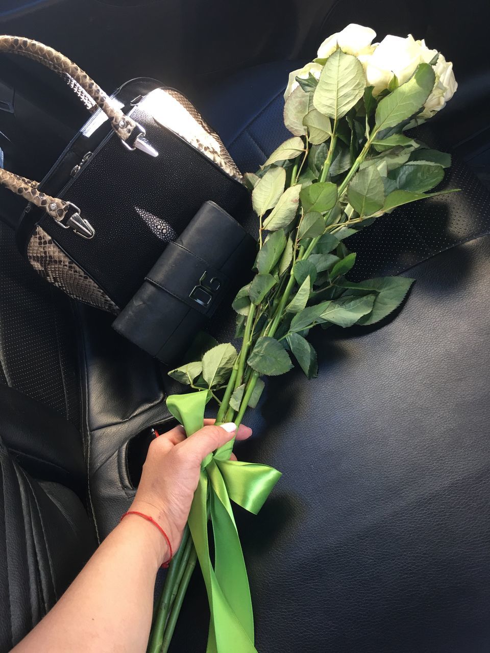 human hand, indoors, real people, human body part, one person, holding, bouquet, close-up, flower, day, freshness, people