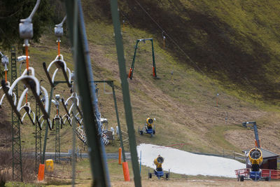 Ski lifting equipment on hill