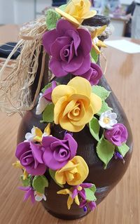 Close-up of rose bouquet on table