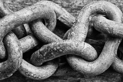 Close-up of rusty chain