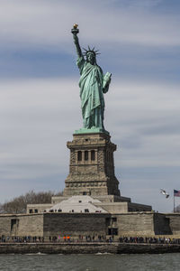 Statue of liberty against sky