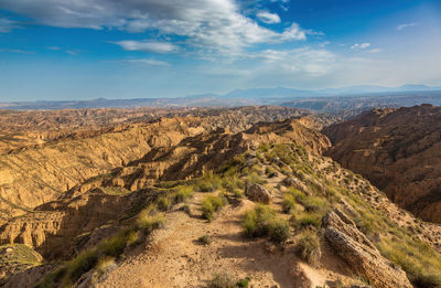 In the area around gorafe and in the centre of the guadix-baza depression lies the gorafe desert,