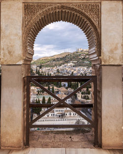 The alhambra palace in granada, andalusia, spain