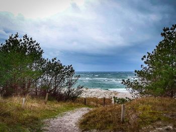 Scenic view of sea against sky