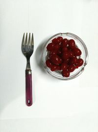 Directly above shot of strawberries in plate on table