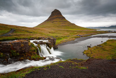 Kirkjufellsfoss in front of mt kirkjufell