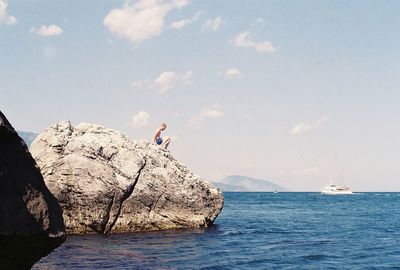 Scenic view of sea against sky