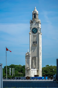 Montreal clock tower against sky