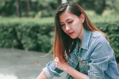 Portrait of beautiful young woman