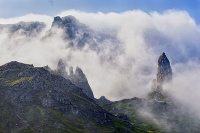 Scenic view of the storr against sky