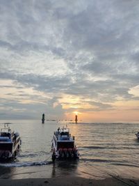 Seaside sunrise at the harbor