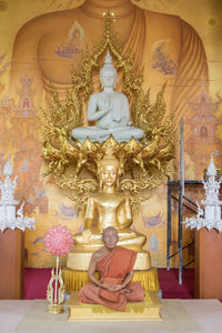 Sculpture of buddha statue