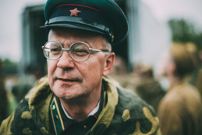 Portrait of man wearing eyeglasses