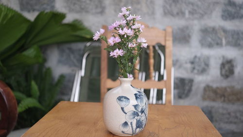 Close-up of flowers on table