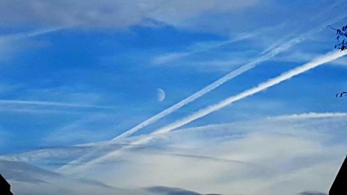 Low angle view of vapor trail in sky