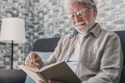 Man using laptop