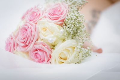 Close-up of pink rose bouquet