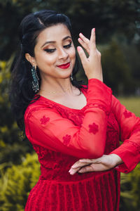 Portrait of a smiling young woman