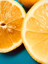 Close-up of orange slices