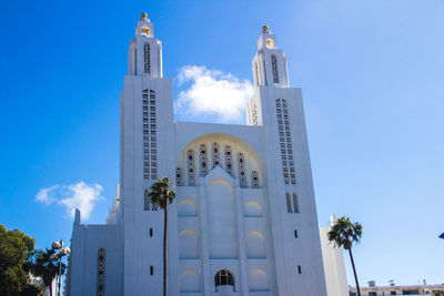 Low angle view of church of the sacred heart, casablanca, morocco 