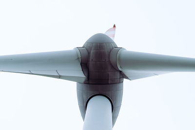 Detail view of wind energy turbine head