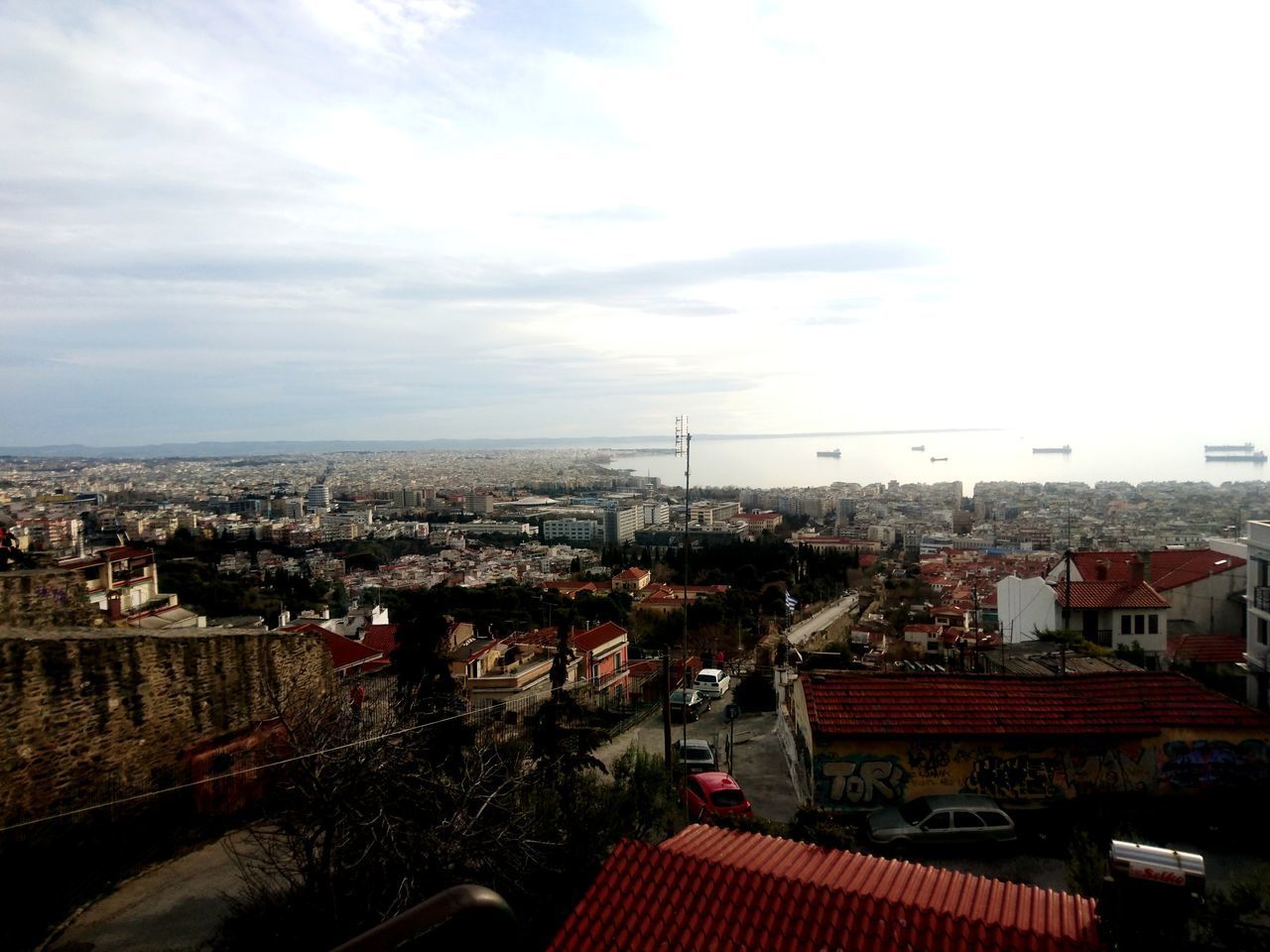 HIGH ANGLE VIEW OF HOUSES IN TOWN