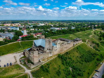 Rakvere castle and city