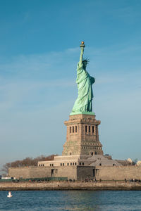 Statue of liberty against sky