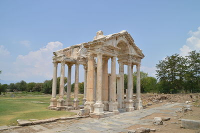 Old ruins of temple against sky