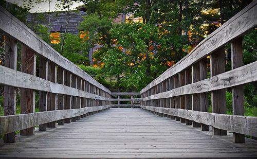 Walkway leading to footbridge