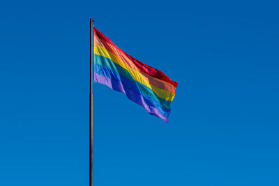 Bandera orgullo rainbow flag