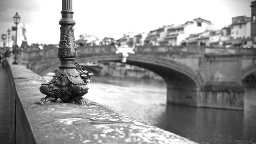 Statue of bridge against sky